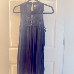 Black linen O’Neil dress